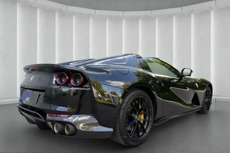 Ferrari 812 din 2021 cu 18.000 km - oferta FER245022 - foto 8