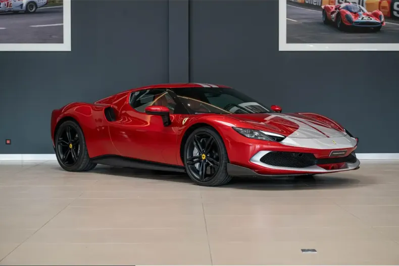 Ferrari 296 GTB din 2022 cu 7.035 km - oferta FER245023 - foto 4