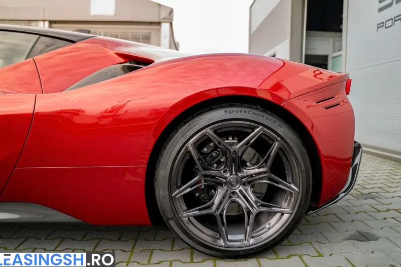 Ferrari SF90 din 2023 cu 25.000 km - oferta FER245025 - foto 10