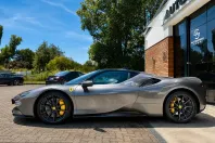 Ferrari SF90 din 2021 cu 7.700 km - oferta FER245029 - foto 8