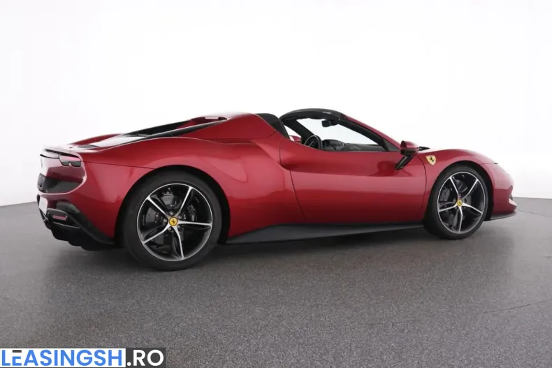 Ferrari 296 GTS din 2025 cu 5.740 km - oferta FER245032 - foto 12