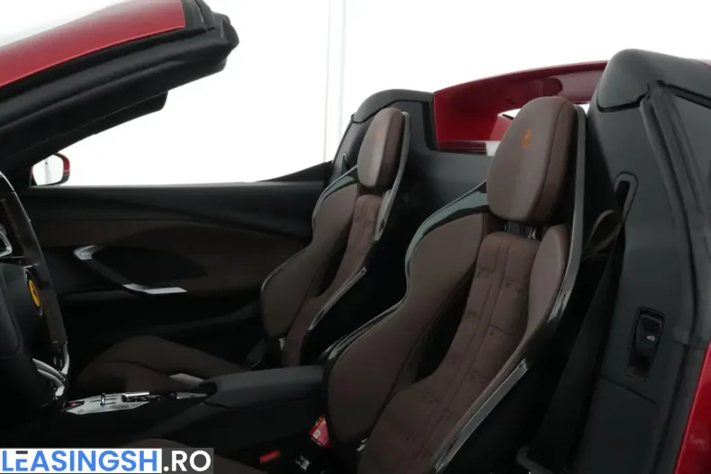 Ferrari 296 GTS din 2025 cu 5.740 km - oferta FER245032 - foto 19