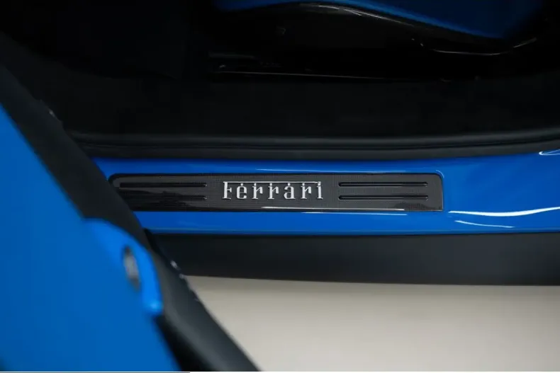 Ferrari 296 GTB din 2025 cu 5.900 km - oferta FER245034 - foto 15