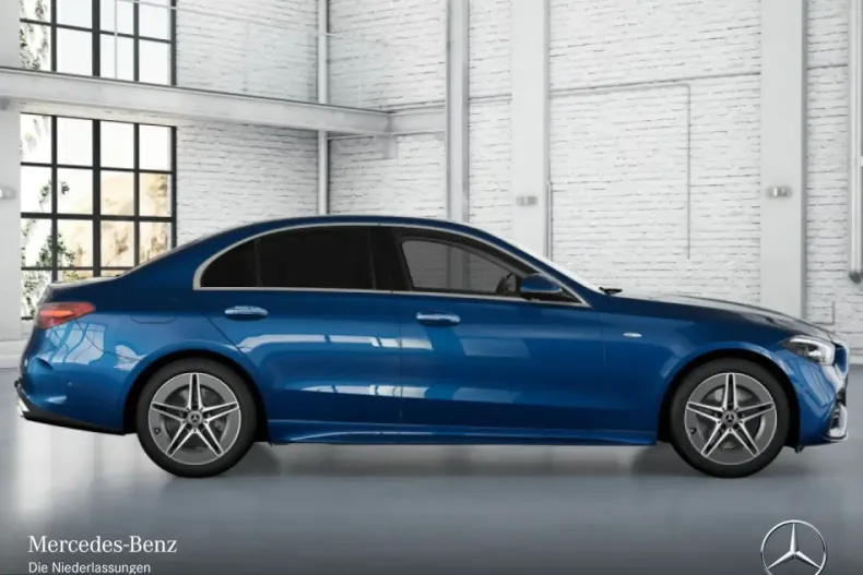Mercedes-Benz C 300 (Clasa C) din 2025 cu 9.935 km - oferta MER245036 - foto 16
