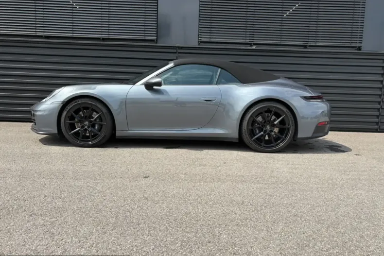 Porsche 992 din 2025 cu 23.700 km - oferta POR245039 - foto 2