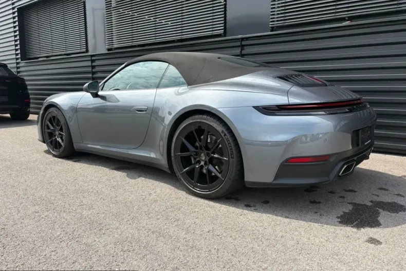 Porsche 992 din 2025 cu 23.700 km - oferta POR245039 - foto 11