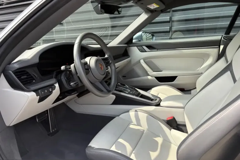 Porsche 992 din 2025 cu 23.700 km - oferta POR245039 - foto 16