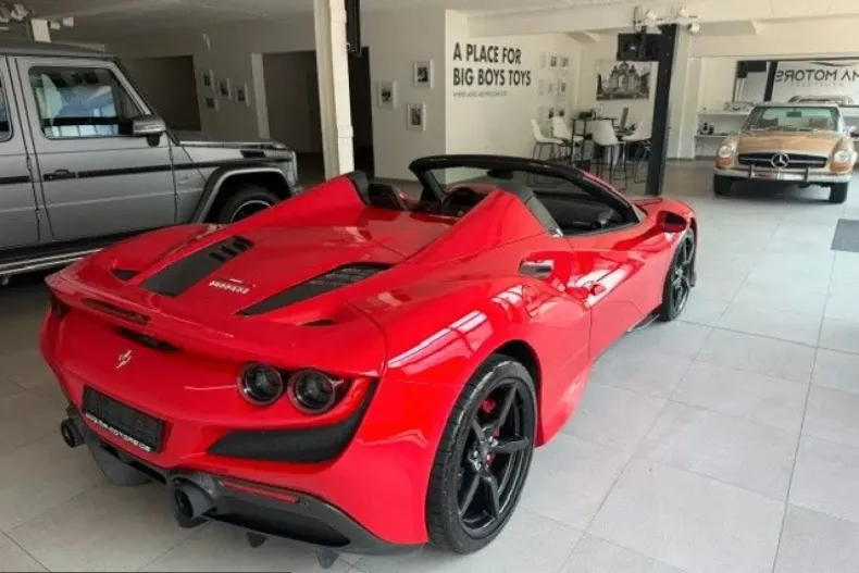 Ferrari F8 din 2023 cu 7.499 km - oferta FER245044 - foto 14
