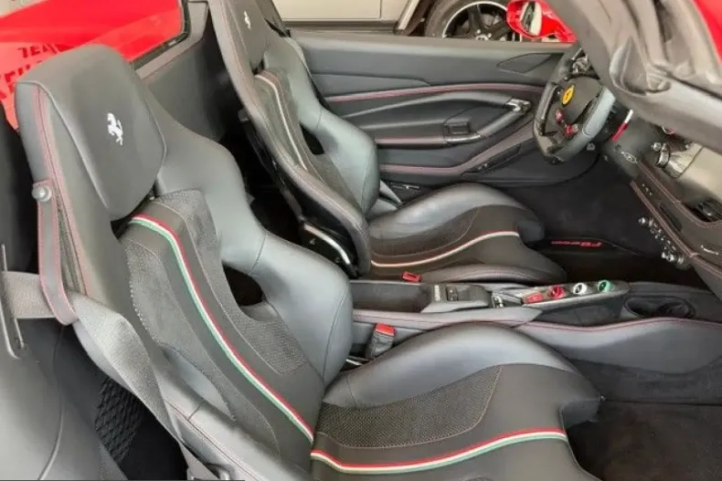 Ferrari F8 din 2023 cu 7.499 km - oferta FER245044 - foto 31