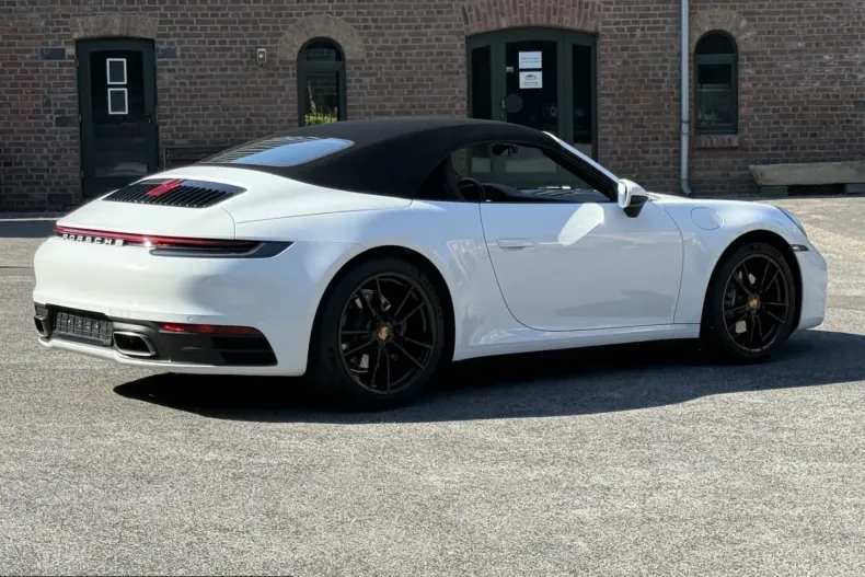 Porsche 992 din 2023 cu 33.800 km - oferta POR245045 - foto 24