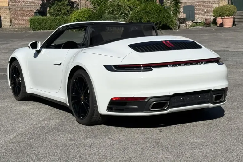 Porsche 992 din 2023 cu 33.800 km - oferta POR245045 - foto 25
