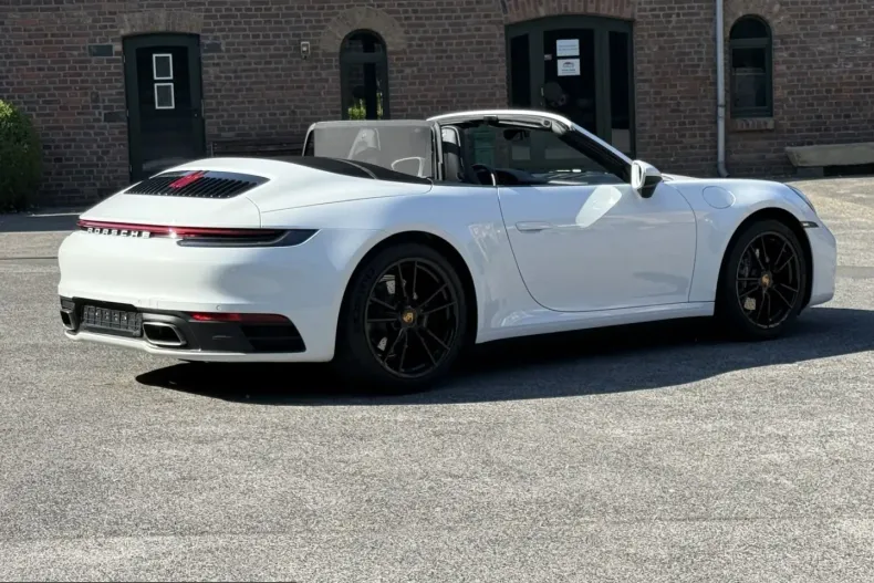 Porsche 992 din 2023 cu 33.800 km - oferta POR245045 - foto 27