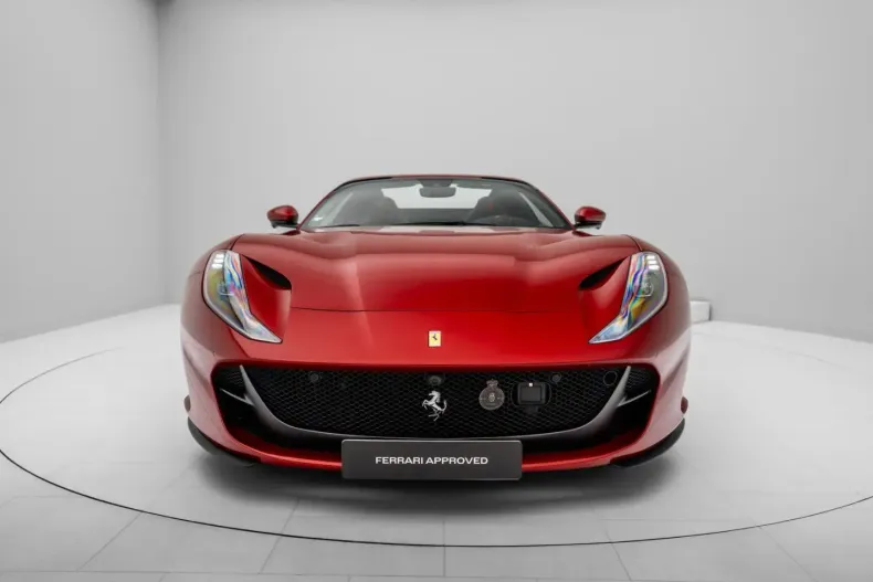 Ferrari 812 din 2021 cu 18.125 km - oferta FER245046 - foto 2