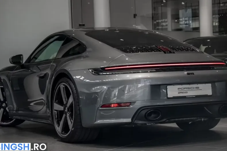 Porsche 992 din 2026 cu 961 km - oferta POR245047 - foto 3