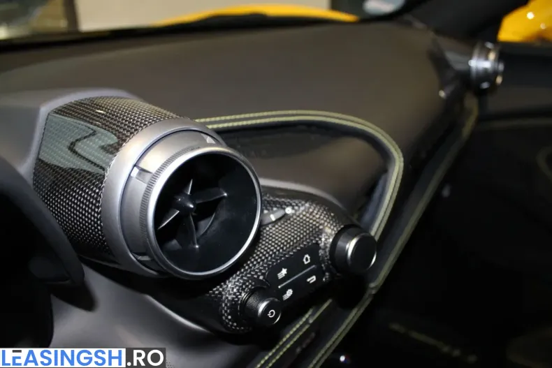 Ferrari F8 din 2022 cu 23.500 km - oferta FER245050 - foto 26