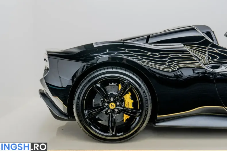 Ferrari 296 GTS din 2025 cu 7.859 km - oferta FER245051 - foto 3