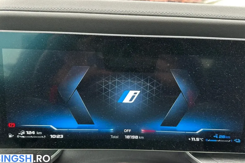 BMW M760 (Seria 7) din 2024 cu 18.500 km - oferta BMW245058 - foto 9