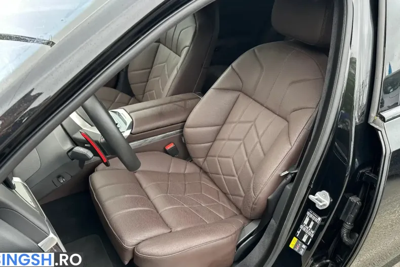 BMW M760 (Seria 7) din 2024 cu 18.500 km - oferta BMW245058 - foto 16