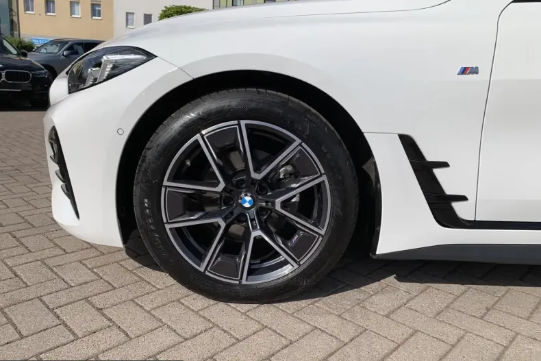 BMW 420 (Seria 4) din 2024 cu 39.199 km - oferta BMW245059 - foto 30