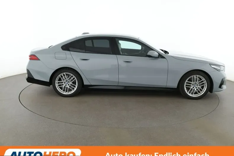 BMW 530 (Seria 5) din 2025 cu 22.228 km - oferta BMW245061 - foto 6