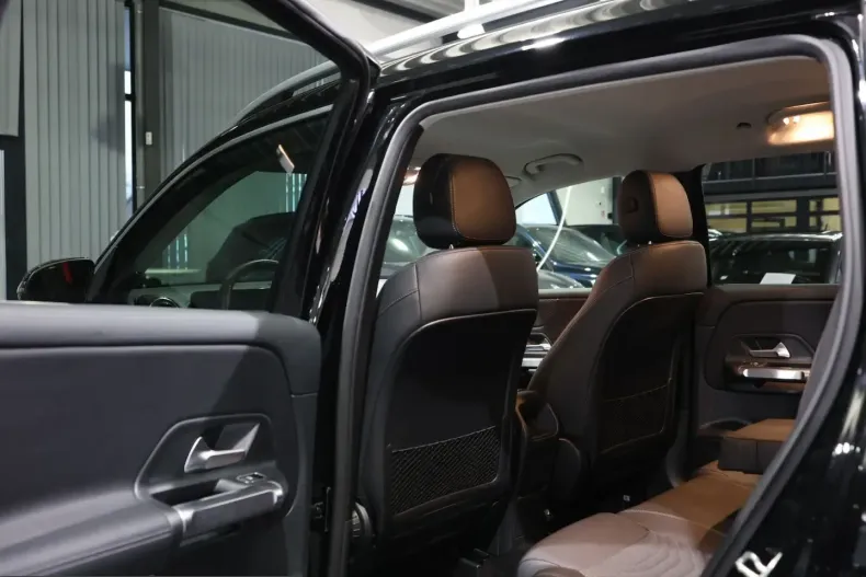 Mercedes-Benz GLB 200 (Clasa GLB) din 2024 cu 40.000 km - oferta MER245063 - foto 19