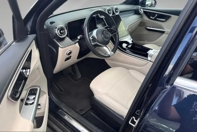 Mercedes-Benz GLC 200 (Clasa GLC) din 2024 cu 42.728 km - oferta MER245064 - foto 5