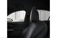 Mercedes-Benz C 300 (Clasa C) din 2022 cu 52.201 km - oferta MER245068 - foto 15