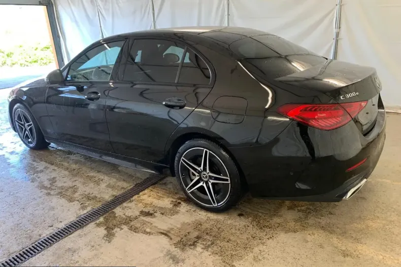 Mercedes-Benz C 300 (Clasa C) din 2022 cu 61.100 km - oferta MER245071 - foto 6