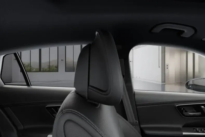 Mercedes-Benz GLC 400 (Clasa GLC) din 2025 cu 9.987 km - oferta MER245075 - foto 16