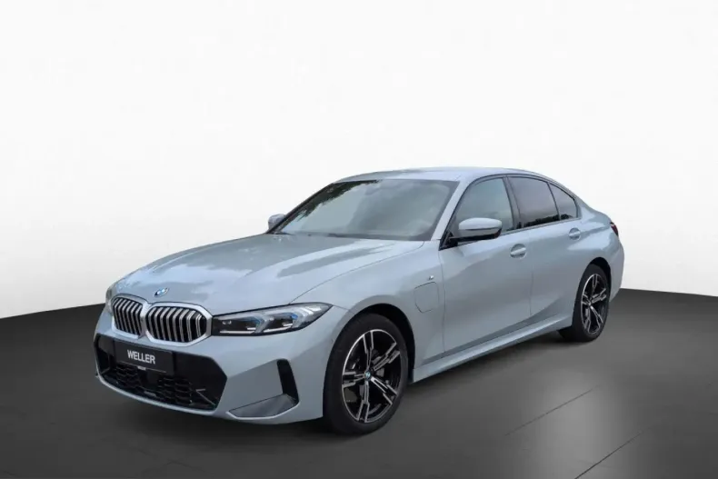 BMW 330 (Seria 3) din 2025 cu 26.513 km - oferta BMW245077 - foto 3