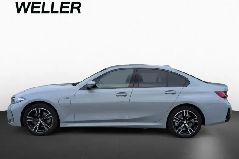 BMW 330 (Seria 3) din 2025 cu 26.513 km - oferta BMW245077 - foto 9