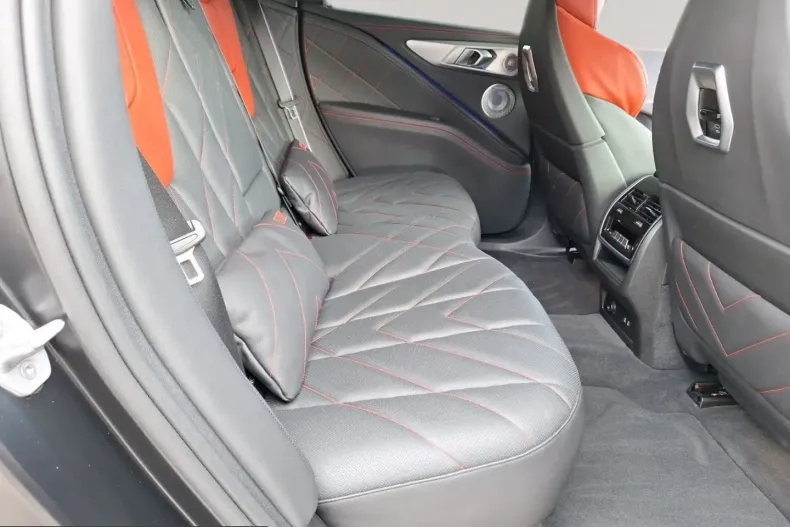 BMW XM (Seria X) din 2023 cu 48.350 km - oferta BMW245095 - foto 14