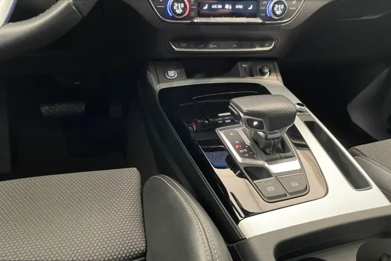 Audi Q5 din 2022 cu 82.077 km - oferta AUD245096 - foto 1