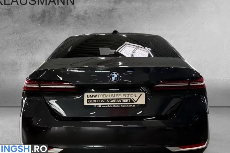 BMW 530 (Seria 5) din 2025 cu 8.334 km - oferta BMW245100 - foto 6