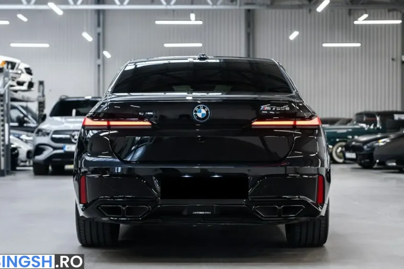 BMW M760 (Seria 7) din 2024 cu 12.700 km - oferta BMW245107 - foto 33