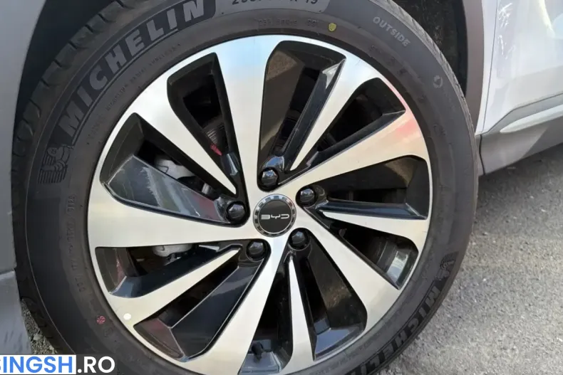 BYD Seal U din 2025 cu 9.887 km - oferta BYD245119 - foto 31