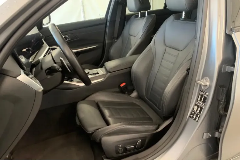 BMW 320 (Seria 3) din 2024 cu 33.000 km - oferta BMW245127 - foto 6