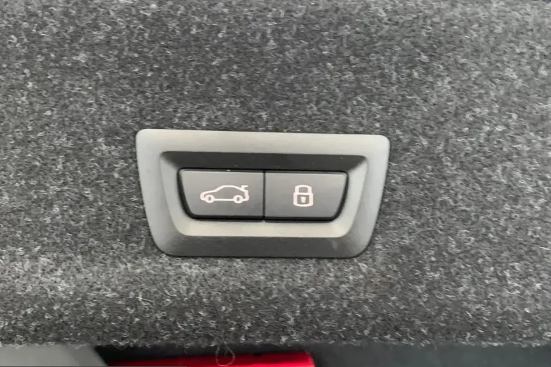BMW 320 (Seria 3) din 2024 cu 33.000 km - oferta BMW245127 - foto 21