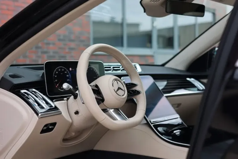 Mercedes-Benz S 450 (Clasa S) din 2023 cu 49.151 km - oferta MER245136 - foto 29