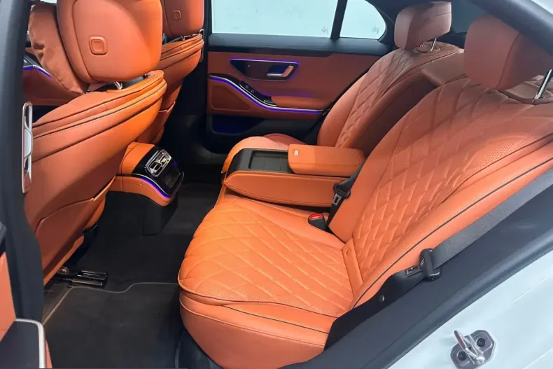 Mercedes-Benz S 350 (Clasa S) din 2025 cu 8.400 km - oferta MER245138 - foto 5