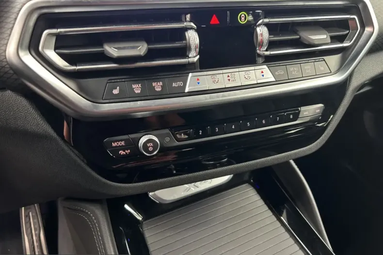 BMW X4 (Seria X) din 2024 cu 67.500 km - oferta BMW245143 - foto 18