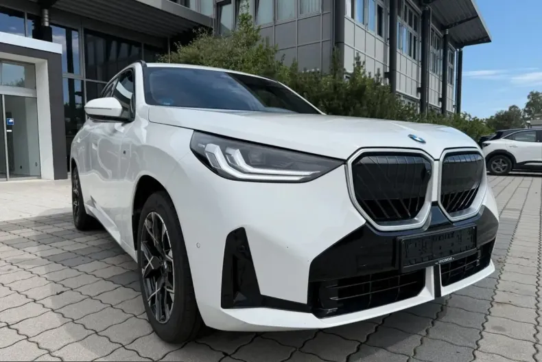 BMW X3 (Seria X) din 2025 cu 19.885 km - oferta BMW245146 - foto 3