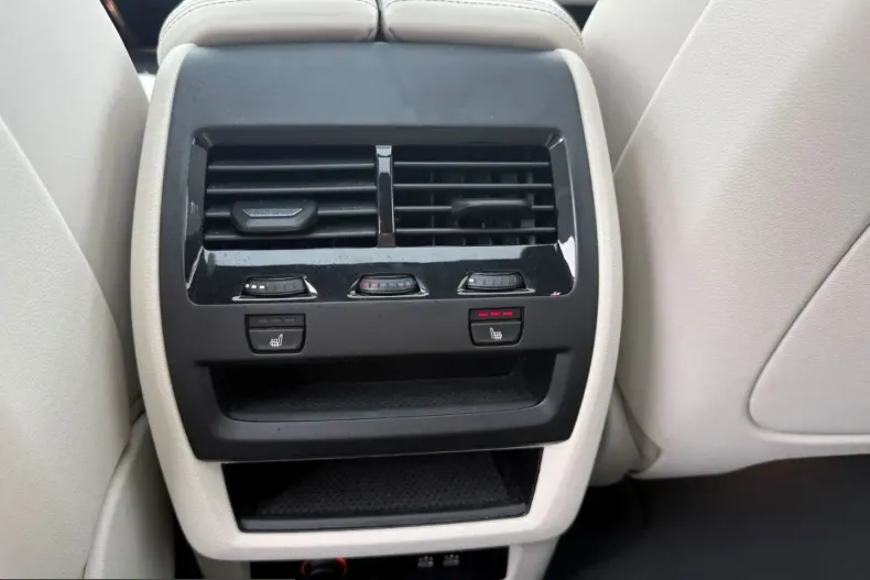 BMW X5 (Seria X) din 2023 cu 89.785 km - oferta BMW245148 - foto 10