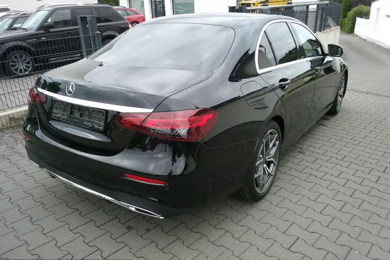 Mercedes-Benz E 300 (Clasa E) din 2021 cu 80.000 km - oferta MER245151 - foto 4