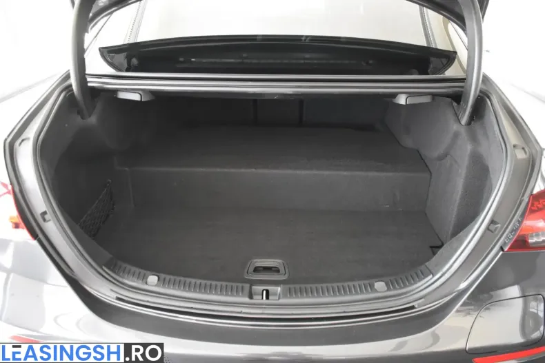 Mercedes-Benz E 300 (Clasa E) din 2021 cu 79.989 km - oferta MER245152 - foto 42