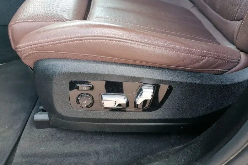 BMW X5 (Seria X) din 2022 cu 87.095 km - oferta BMW245156 - foto 23