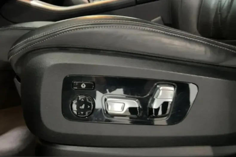 BMW X5 (Seria X) din 2023 cu 95.569 km - oferta BMW245157 - foto 14