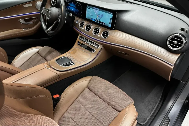 Mercedes-Benz E 300 (Clasa E) din 2021 cu 56.600 km - oferta MER245159 - foto 10