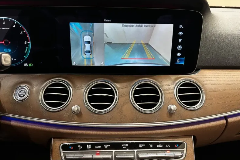 Mercedes-Benz E 300 (Clasa E) din 2021 cu 56.600 km - oferta MER245159 - foto 12