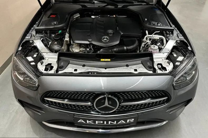 Mercedes-Benz E 300 (Clasa E) din 2021 cu 56.600 km - oferta MER245159 - foto 24